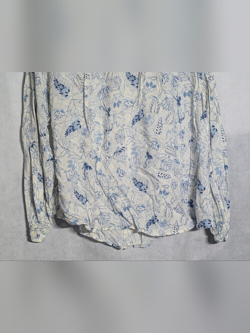 Old Navy Blue White Floral Boho Blouse XL Cotton Rayon Top - Picture 6 of 8